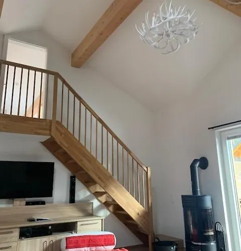 Alpenlodge * هاوس إم إنيستال