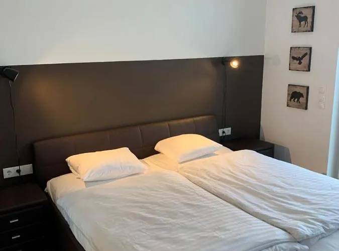 Alpenlodge * هاوس إم إنيستال